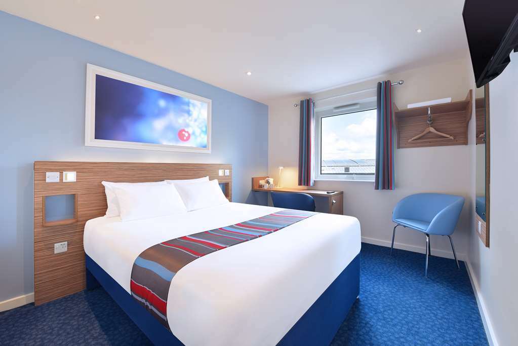 Travelodge Мидлвич Номер фото